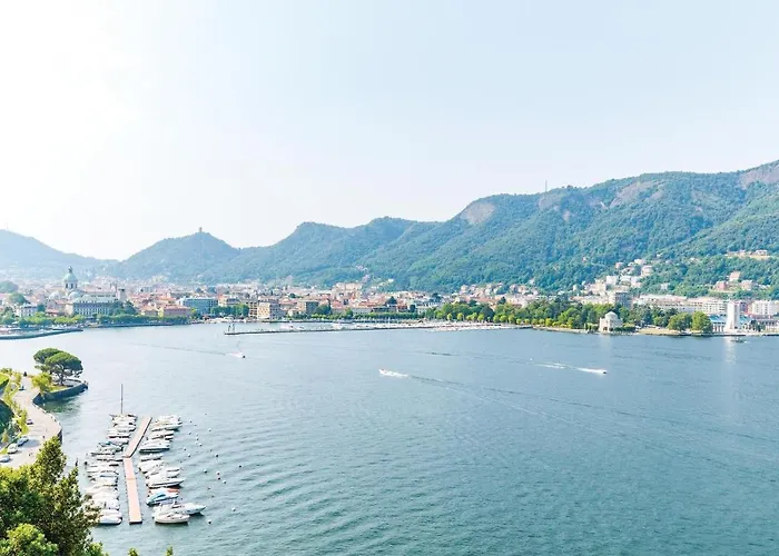 Casa Emma Vista Lago 아파트